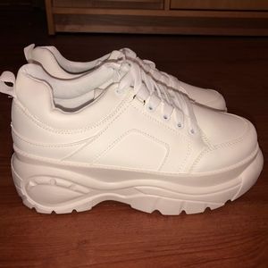 NEW Chunky Platform Sneaker - White